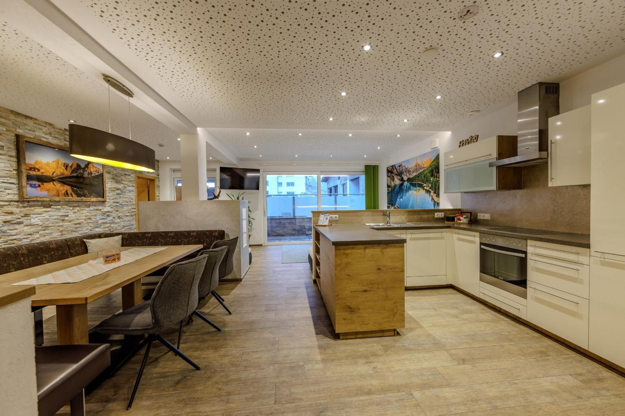 Apartmenthaus Goldeck Ried im Oberinntal Extérieur photo