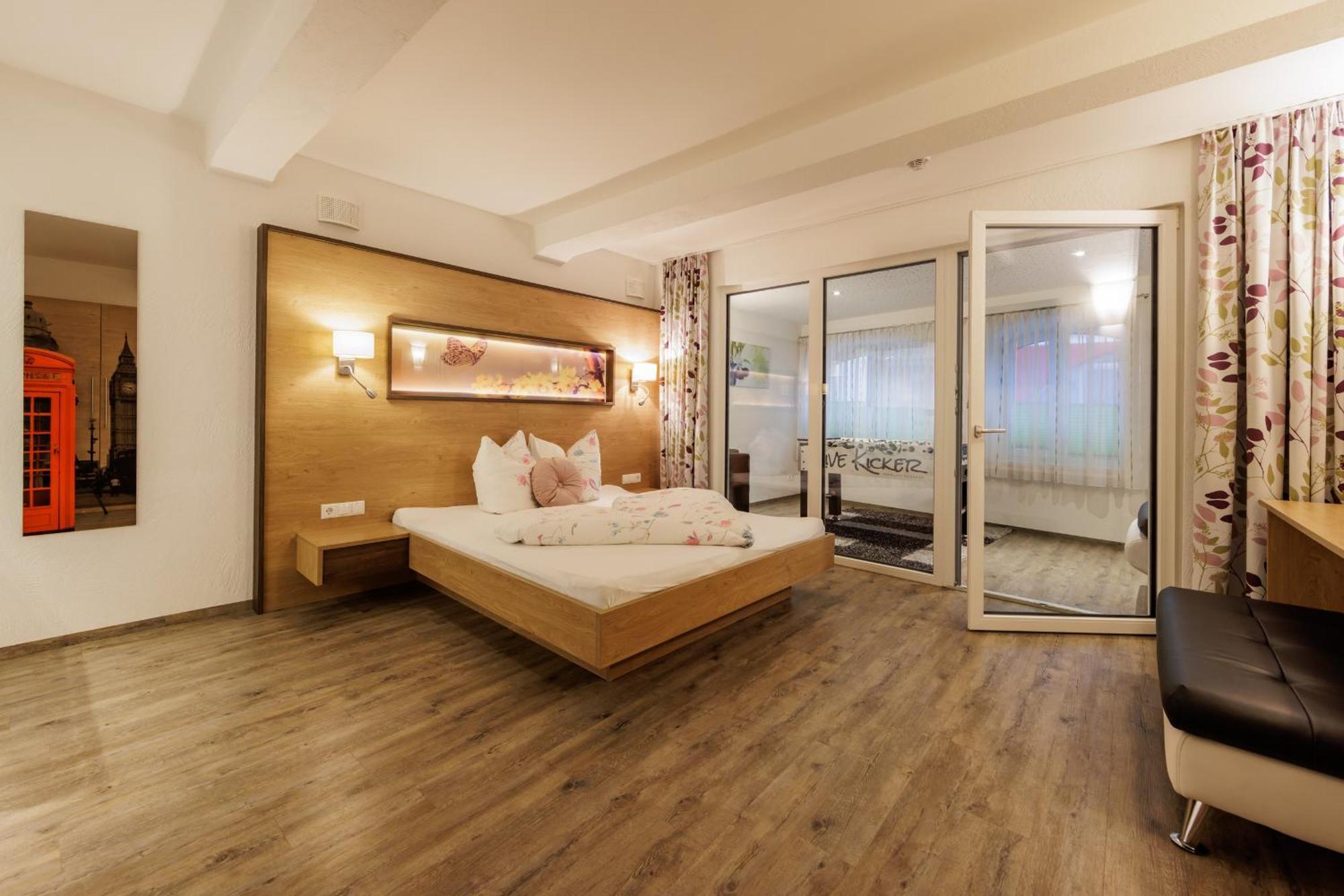 Apartmenthaus Goldeck Ried im Oberinntal Extérieur photo