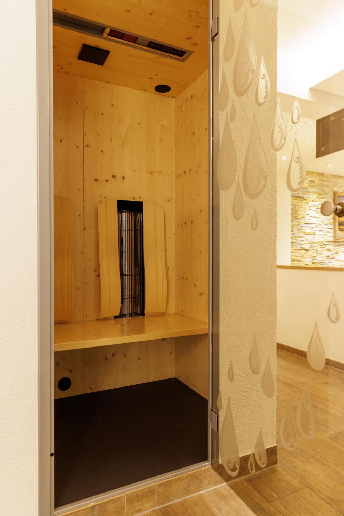 Apartmenthaus Goldeck Ried im Oberinntal Extérieur photo
