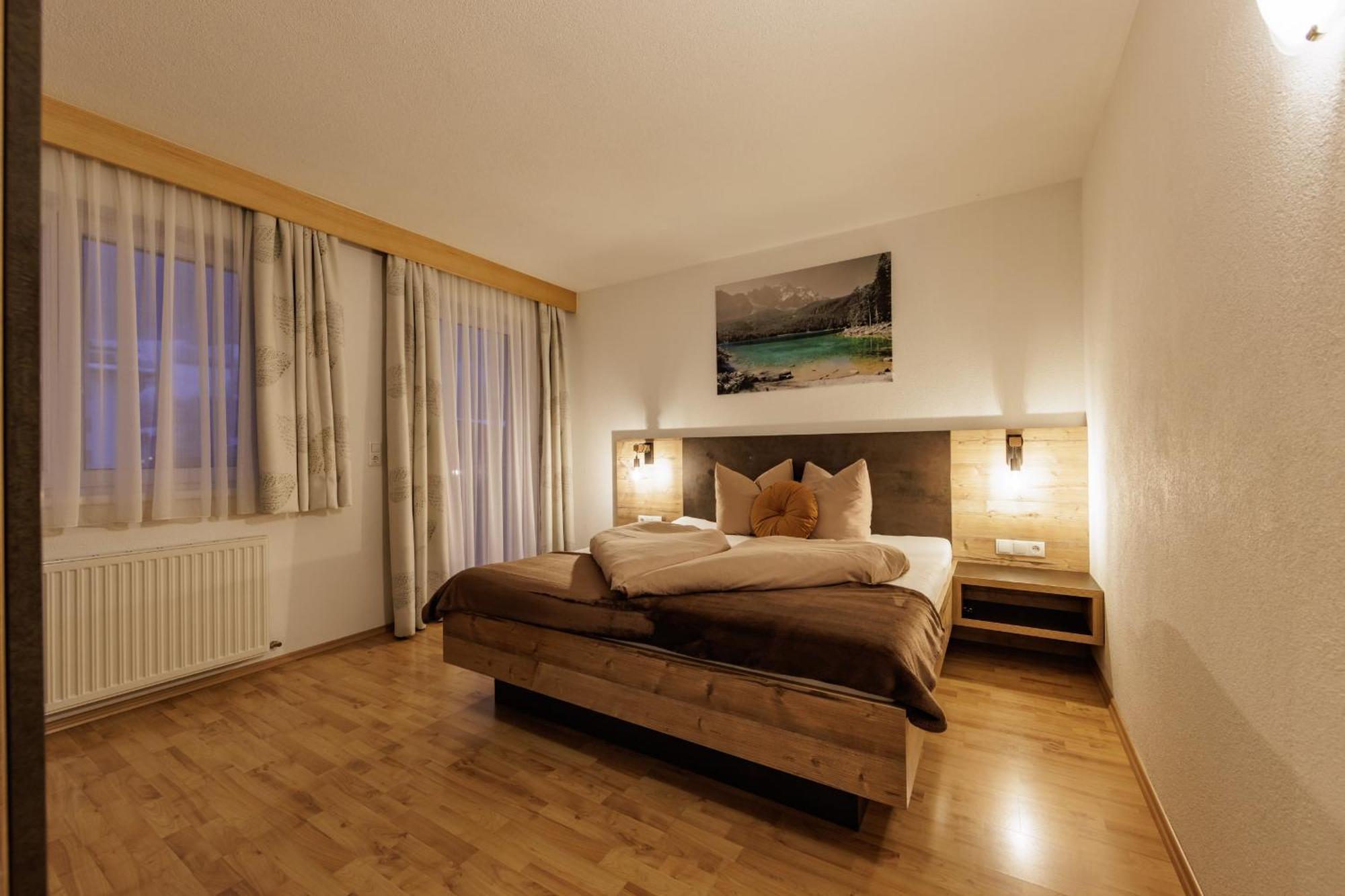 Apartmenthaus Goldeck Ried im Oberinntal Extérieur photo