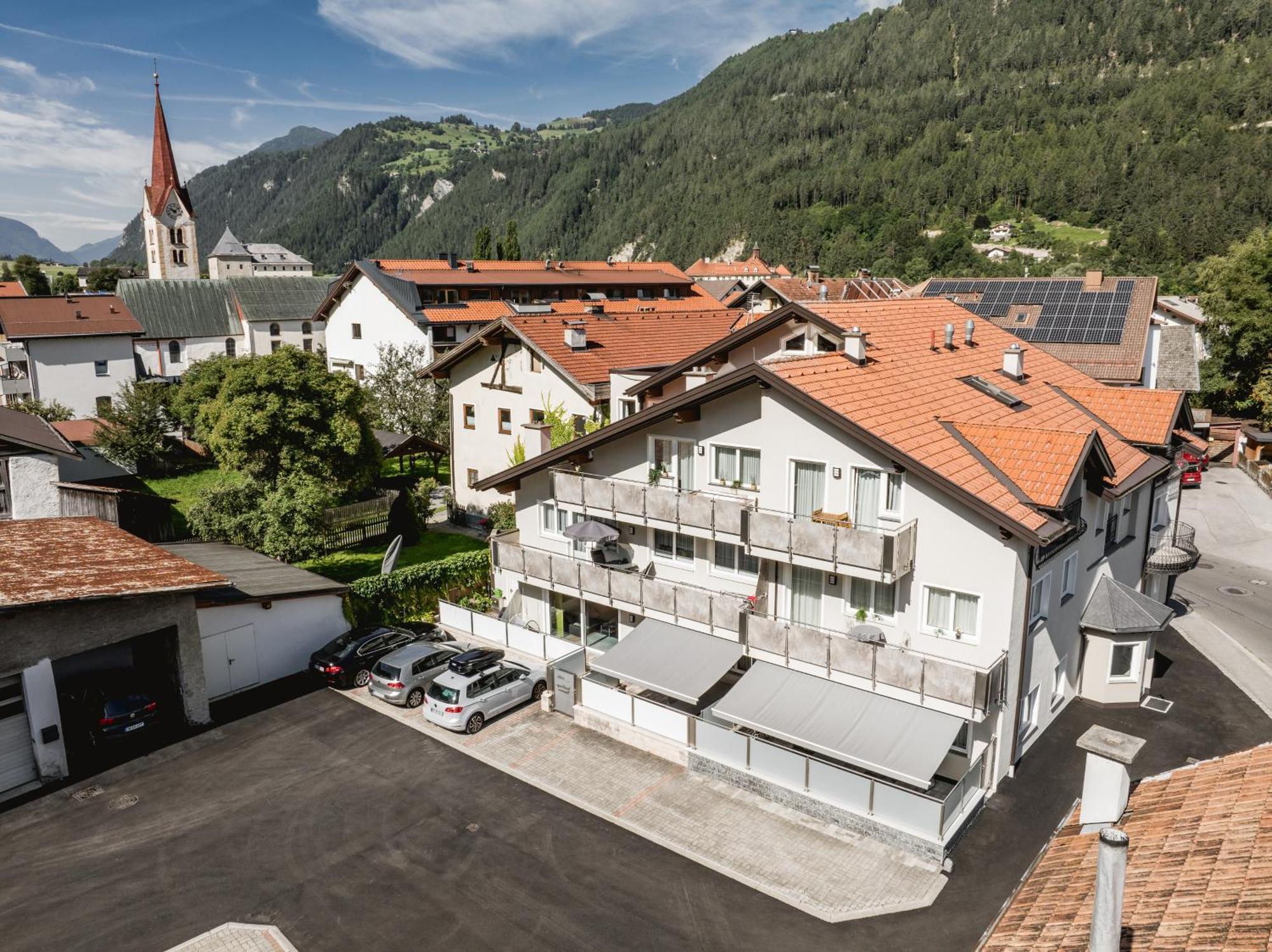 Apartmenthaus Goldeck Ried im Oberinntal Extérieur photo